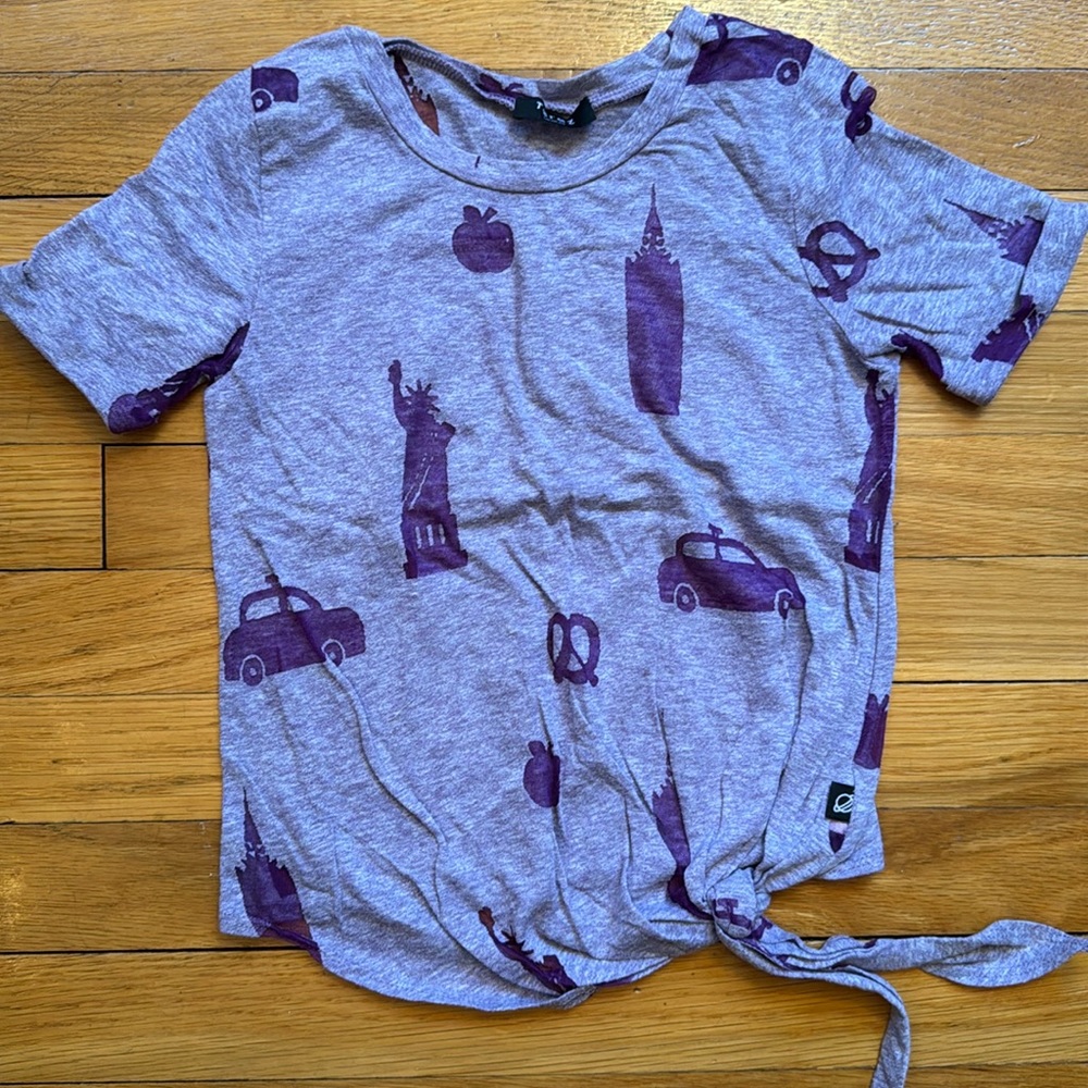 ⭐️ ZARA TEREZ Burnout NYC T-Shirt